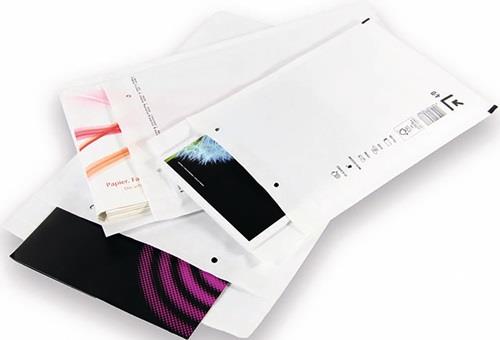 Versandtasche Papier weiß m.Luftpolsterfolie L360xB270mm || VE = 100 ST