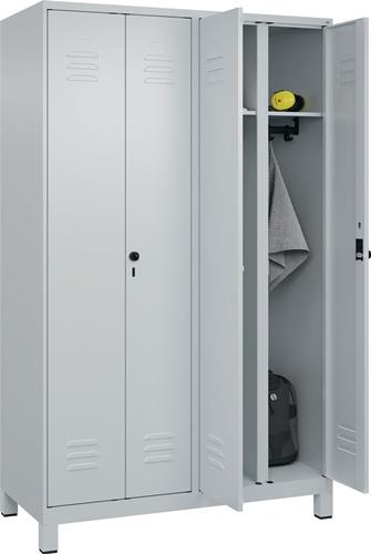 Garderobenschrank m.Füßen H1950xB1200xT500mm lichtgrau 4 Abt.C+P || VE = 1 ST