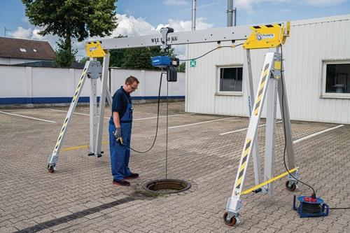 Portalkran RLPK-M-4 Alu.Trgf.1000kg Bau-H.2477-3877mm E-Zug (2 Stränge) PLANETA || VE = 1 ST