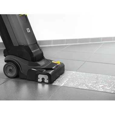 Kärcher Scheuersaugmaschine BR 30/4 C +MF 1.783-223.0