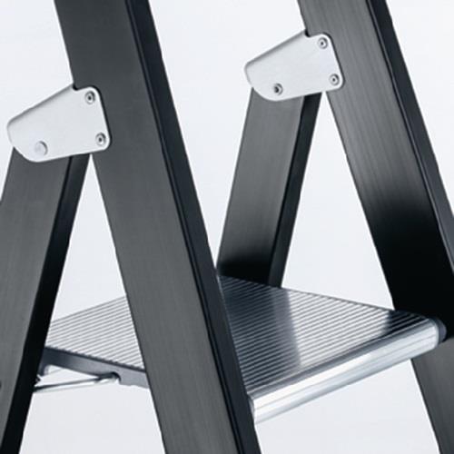 Stehleiter 5 Sprossen Alu.schwarz elox.Leiterlänge 2150mm Arbeits-H.b.ca.3350mm || VE = 1 ST